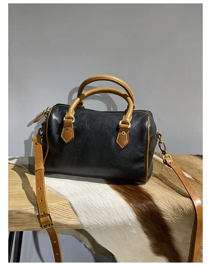 Borsa a tracolla da donna in pelle bovina di primo strato di design casual semplice fatta a mano borsa a tracolla per il fine settimana in vera