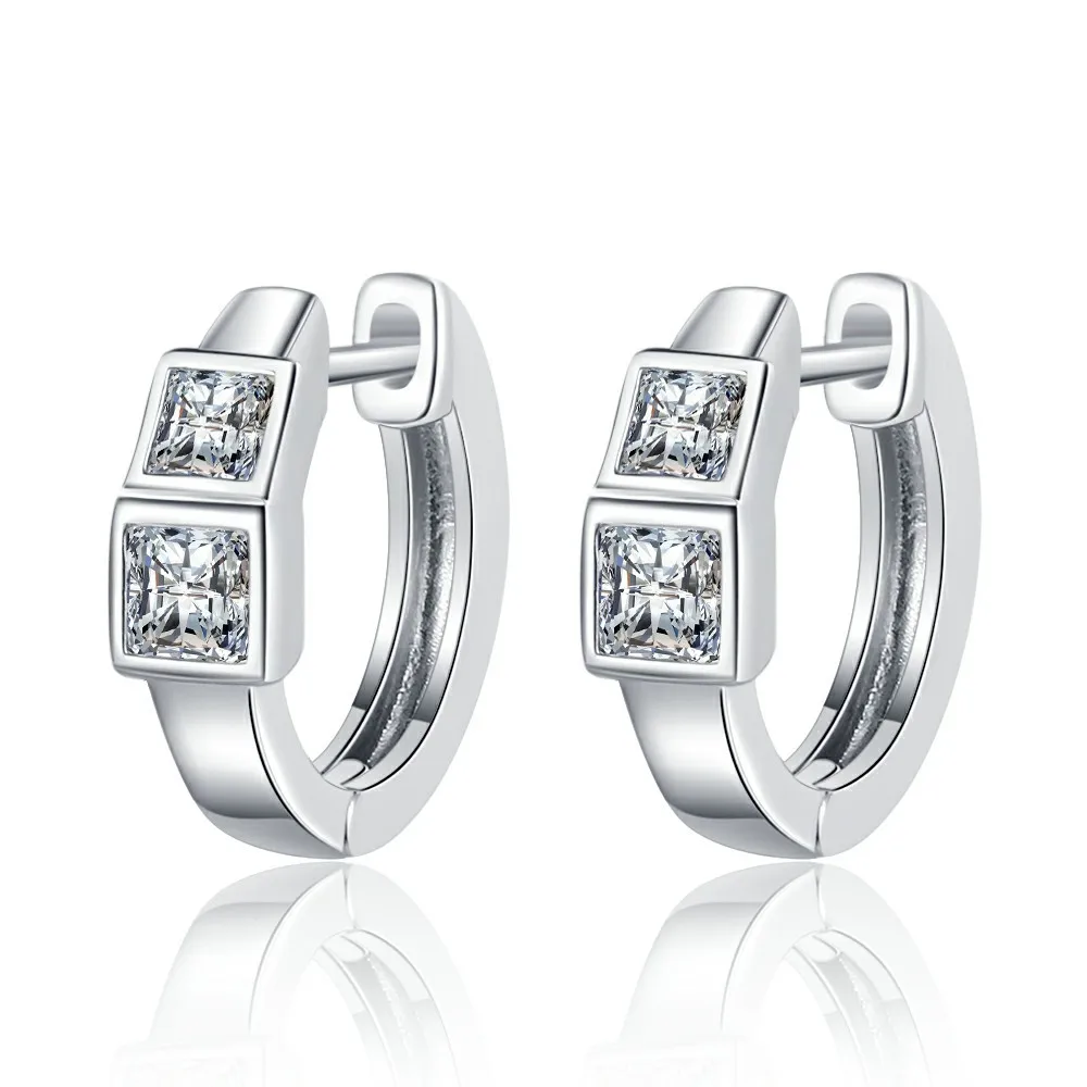

925 Sterling Silver Simple and Stylish Square Zircon Daily Commuting Wedding Birthday Anniversary Party Gift