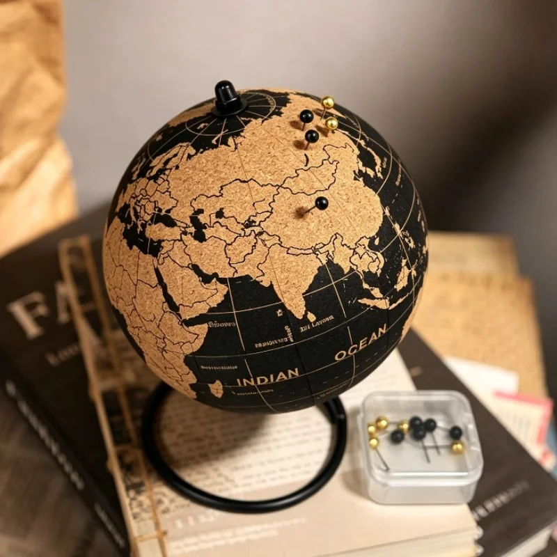 Vintage Globe Figurines Handma - огляд і ціна Home Decor