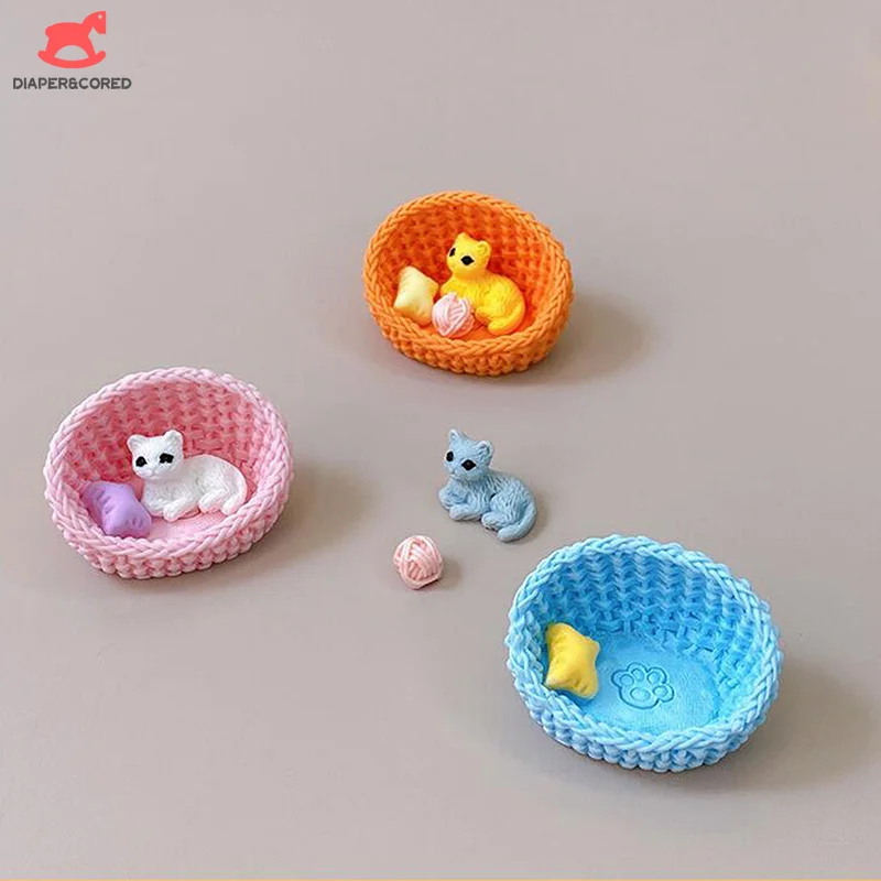 Dollhouse Resin Simulation Cat Cute Nest Micro Landscape Ornament Desktop Decoration Home DIY Accessories