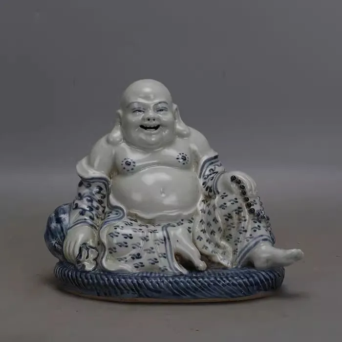 Qing Dynasty  blue and white Buddha culpture porcelain Statue