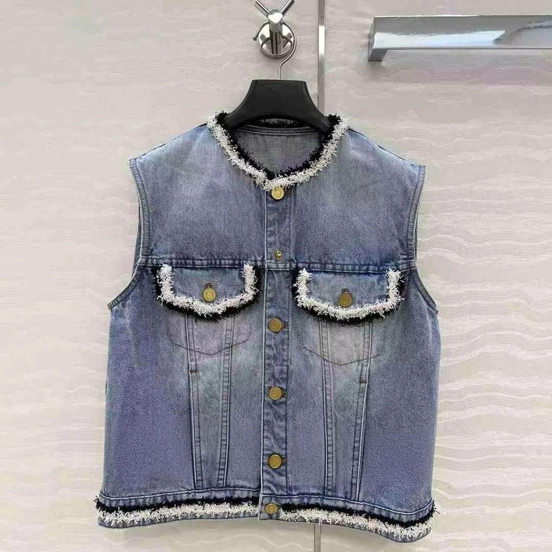 2026 New Autumn Vintage Temperament Woven Strap Pocket Decoration Denim Tank Jacket Women O-neck Sleeveless Cute Loose Vest