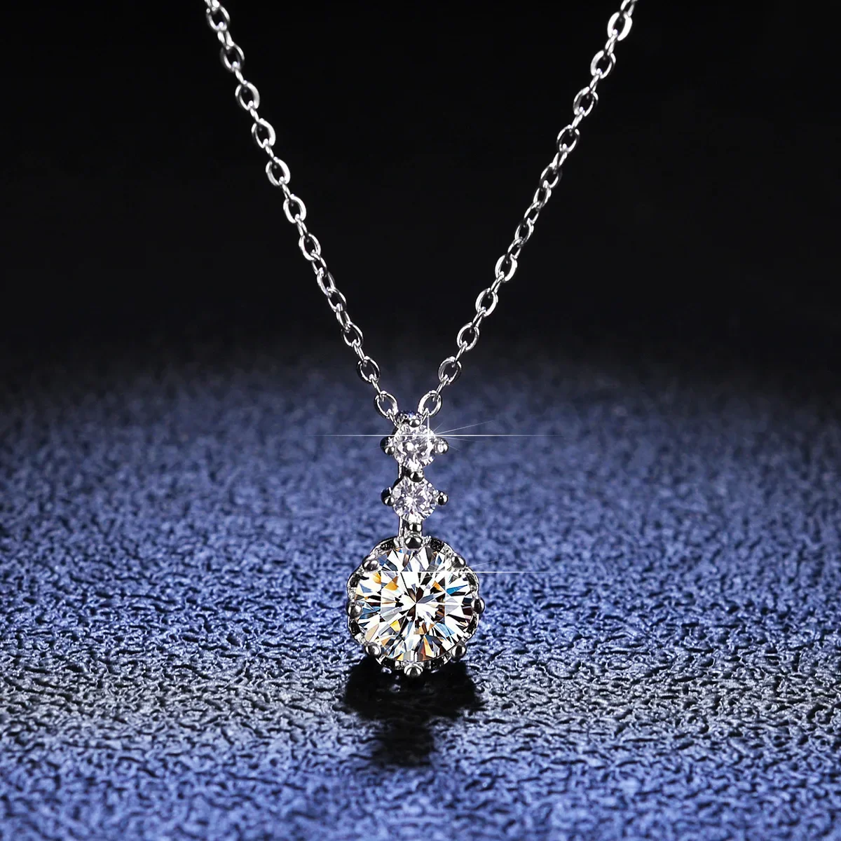 18K gold fashionable 1 carat moissanite PT950 platinum necklace pendant for women fashion classic snowflake jewelry