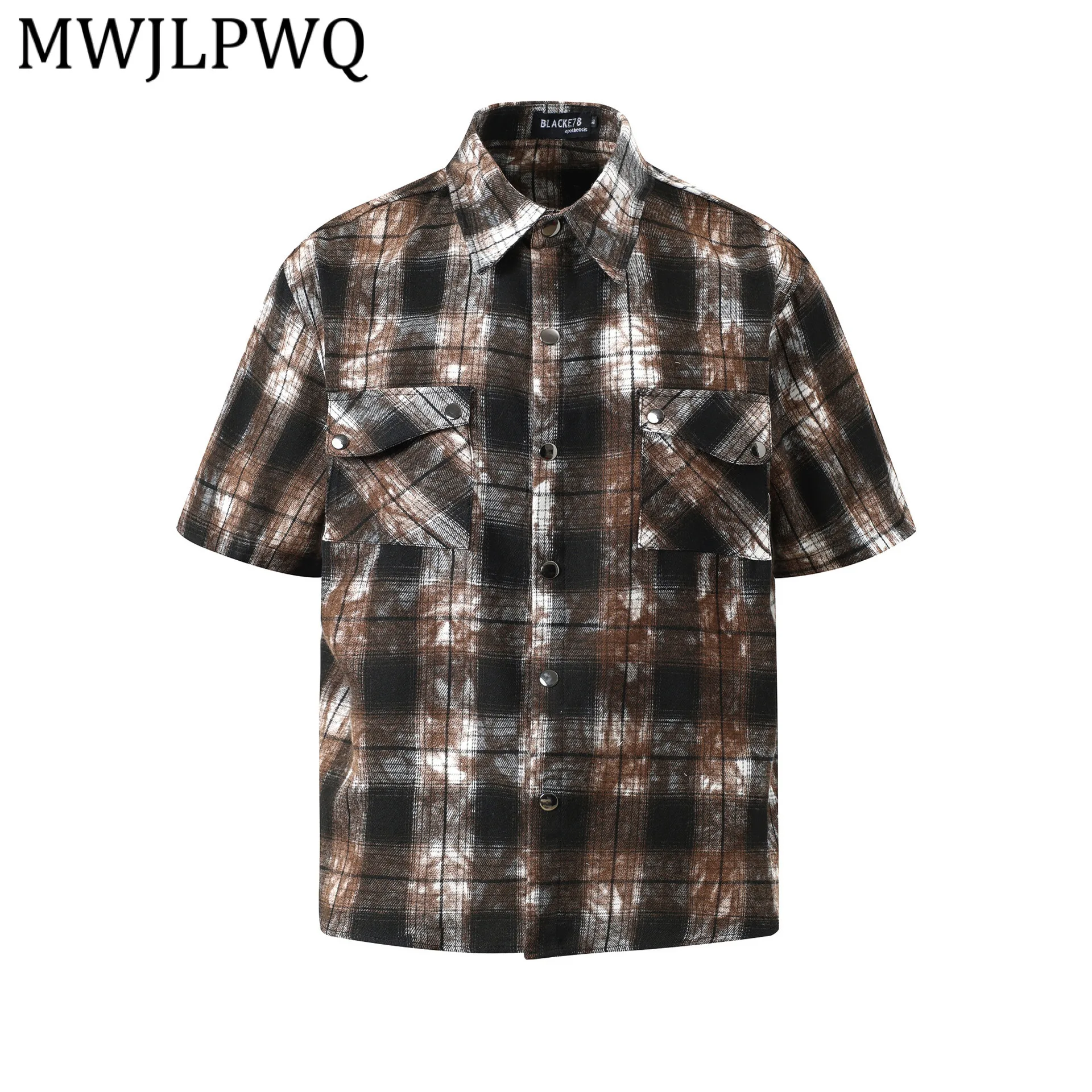 

MWJLPWQ 2026 Summer New American High Street Plaid Shirt For Men Street Lapel Short Sleeve Personality Casual Tops Fashion 13316