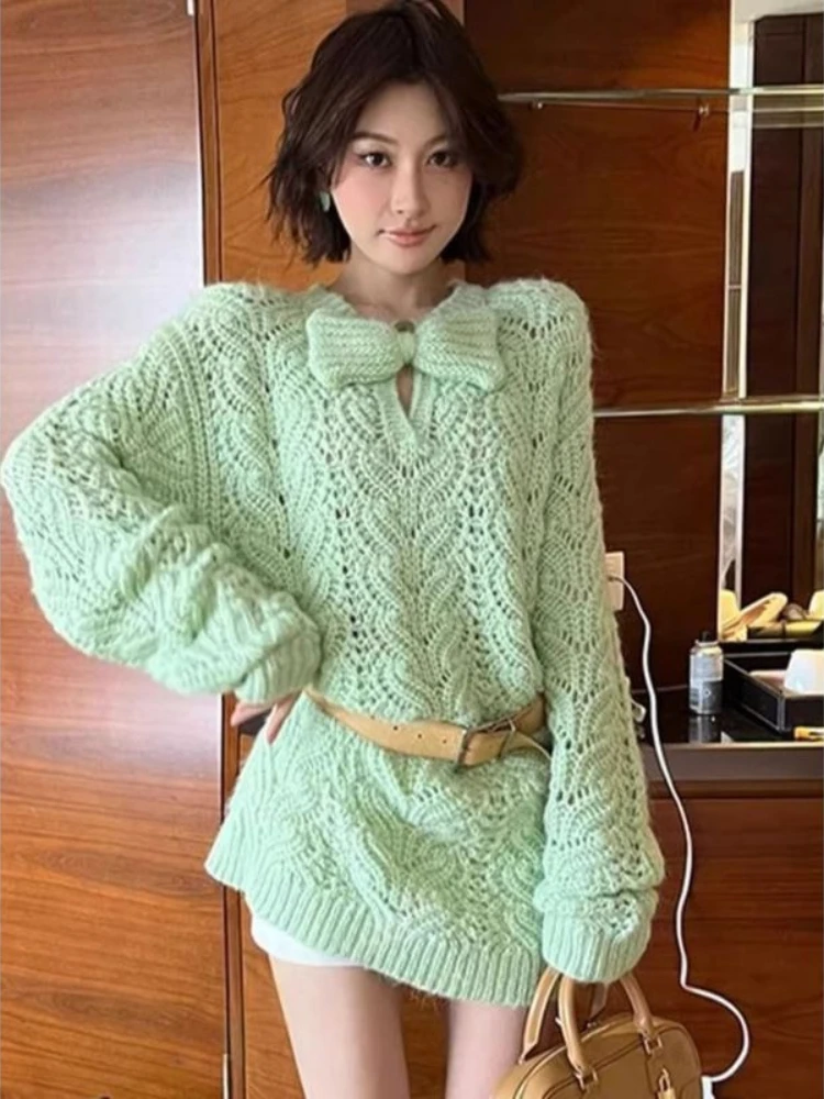 Autumn New Green Bow Hollow Thick Thread Pullover Sweater for Women Loose and Lazy Style Soft and Sticky Knit Sweater