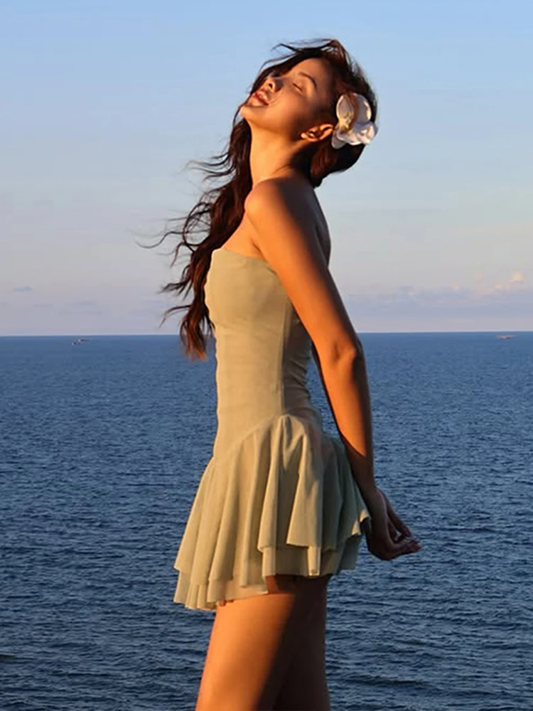 Sukienka mini Sisterlinda w stylu Y2K, elegancka, damska, seksowna, z odkrytymi plecami, bez rękawów, marszczona, warstwowa, idealna na wakacje, plażę, imprezę, dopasowana.