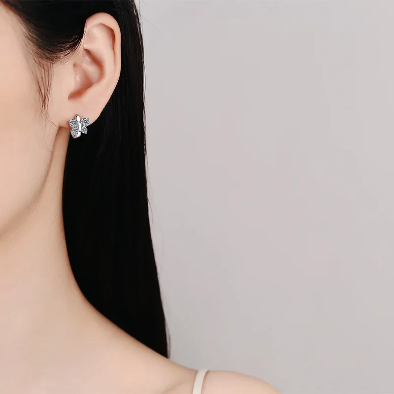 

18K Gold Inlaid Diamond Earrings, Fashionable Butterfly Style PT950 Platinum Earrings, Inlaid Diamond Moissanite Earrings