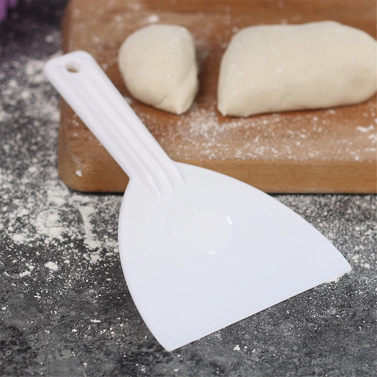 Cake Knife Plastic Scraper Butter Dough Cutter DIY Baking Kitchen Tool Soft Scraper Chocolate Shovel Triangle