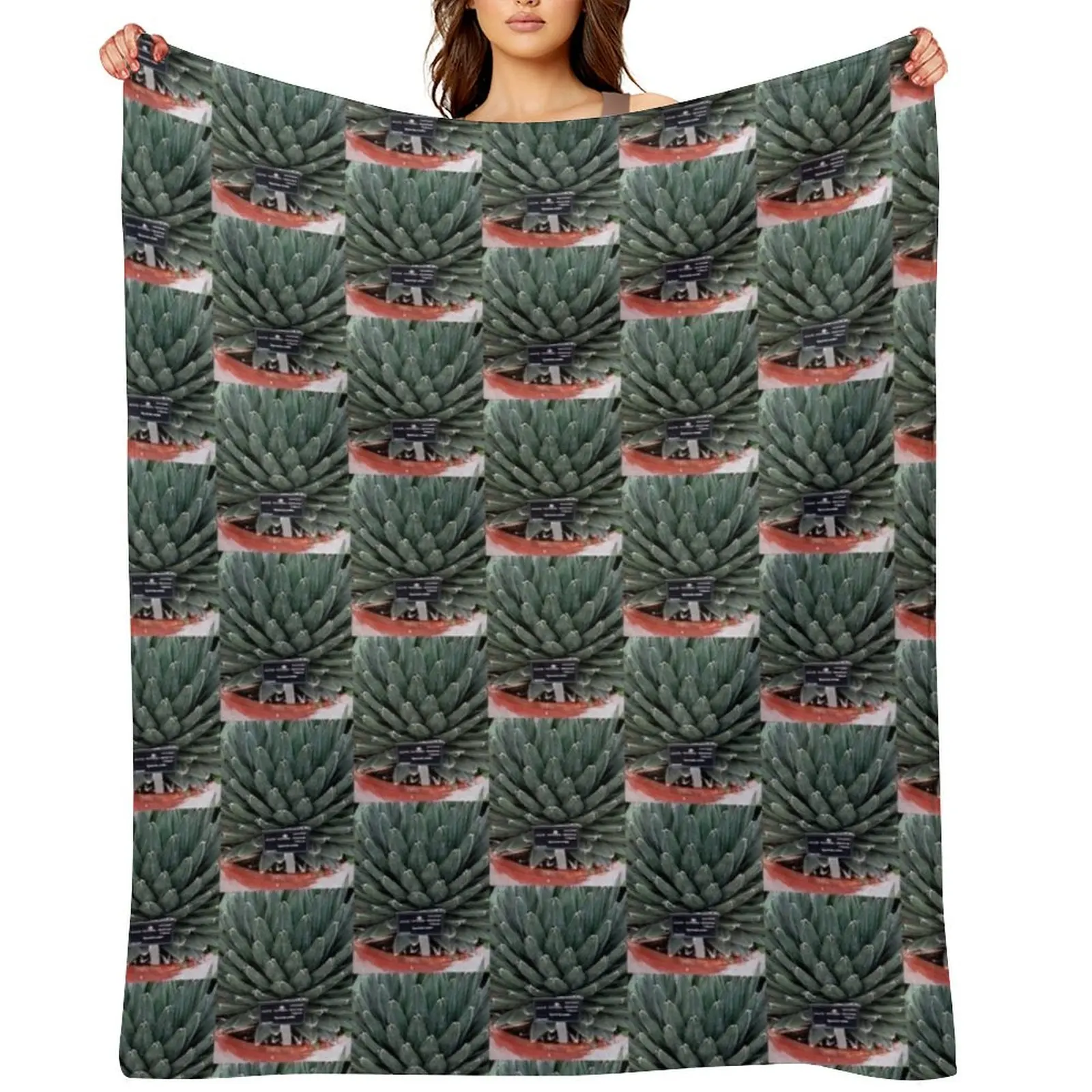 

Agave Victoria Plant Photo Throw Blanket christmas decoration Cute Plaid Furrys Thin Blankets