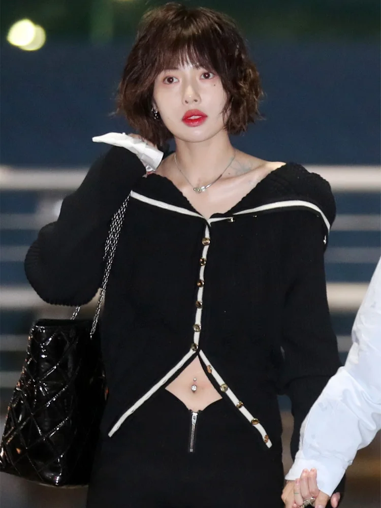 

Jin HyunA oulder-Bared Knitted Sweater with Asymmetric Button Design Loose Fit Hooded Cardigan for Women Spring 2024 Faion