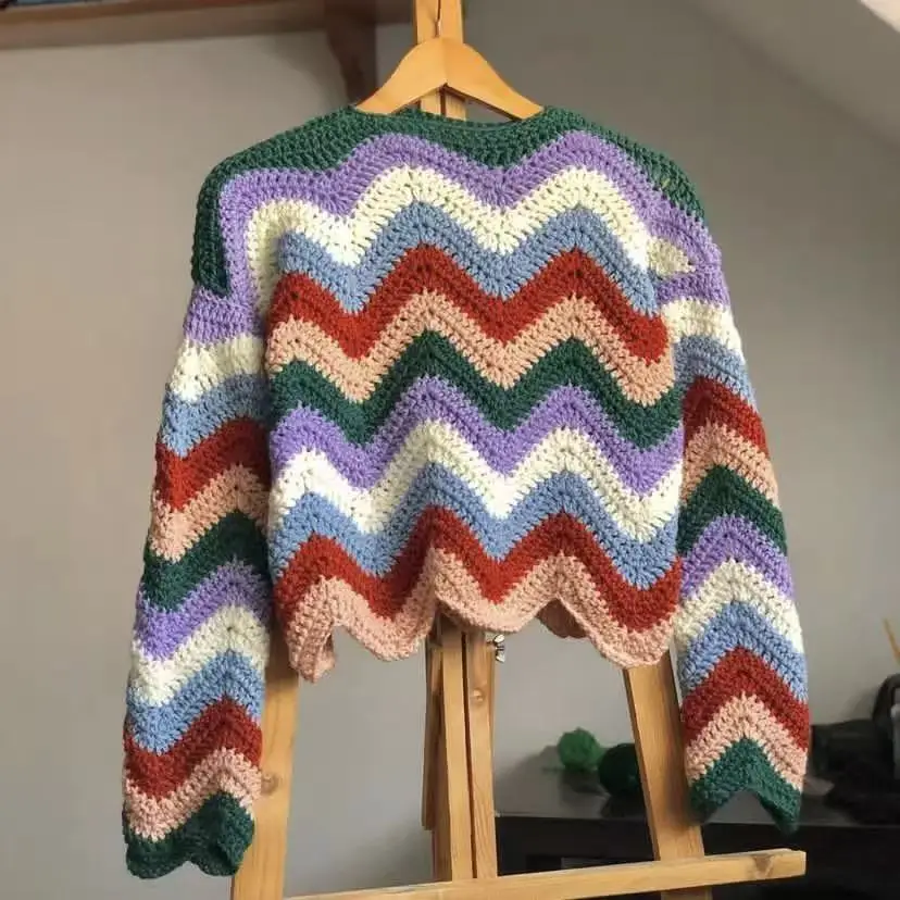 

Wave striped soft cotton women's round neck slim fit pullover sweater women's long sleeved striped thick needle new style