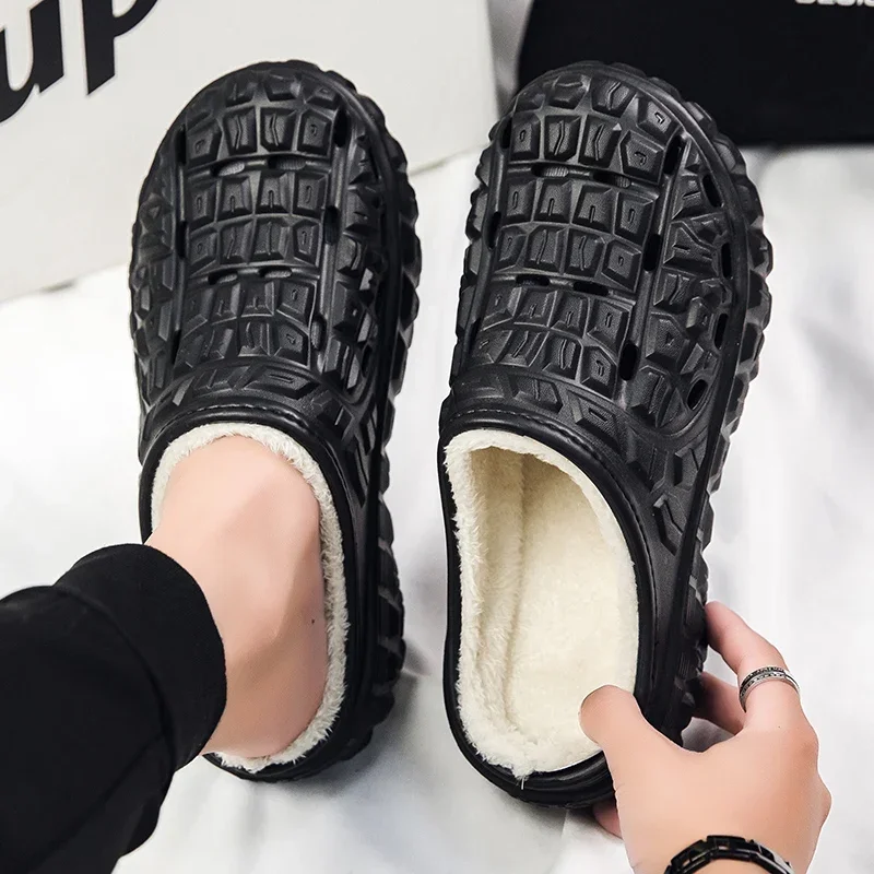 Men's Tire Shoes, Casual, Fashionable, Wear-resistant, and Plush Cotton Slippers, 2025 New Model