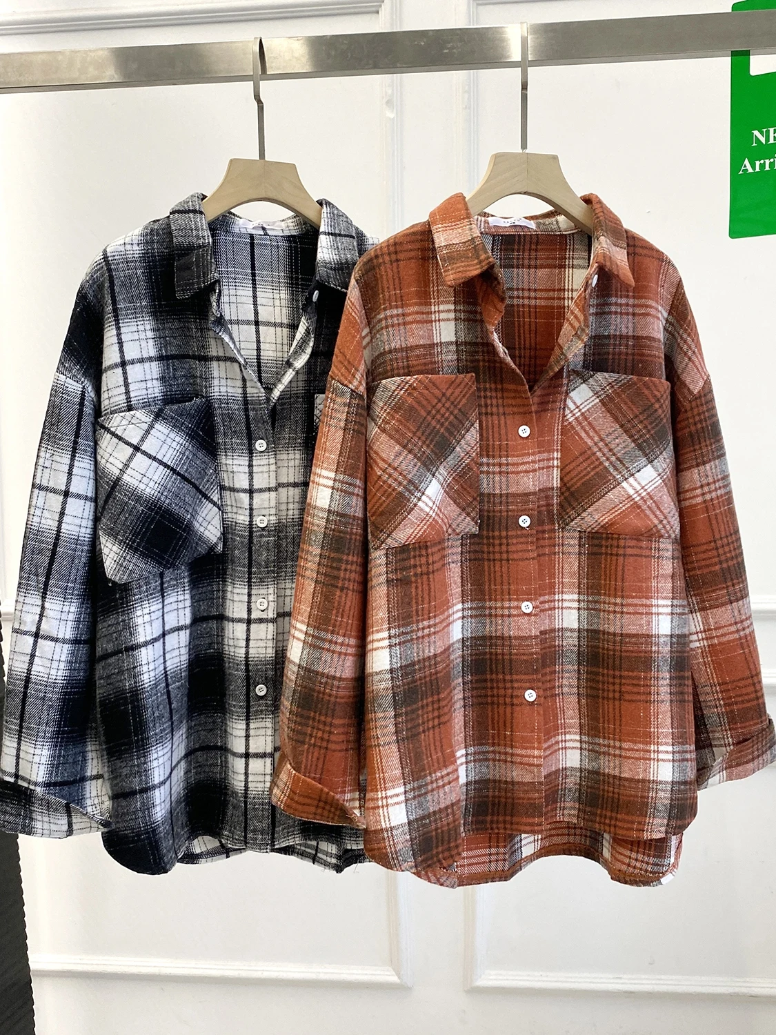 เสื้อผ้าผู้หญิงลายสก็อตสีเรโทร สไตล์ลำลอง สำหรับฤดูใบไม้ผลิและฤดูใบไม้ร่วง สไตล์เกาหลีใหม่ ใส่ได้หลายแบบ ผ้าผสมฝ้าย