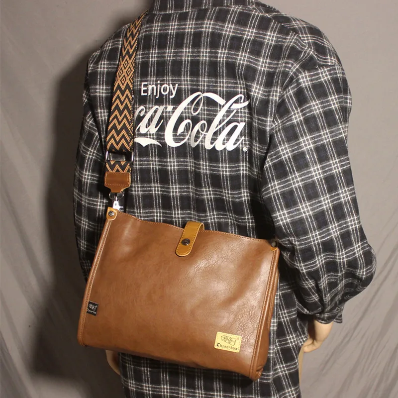 

2025 Новая кожаная уличная сумка в стиле ретро, сумка на одно плечо, большая вместительная повседневная сумка через плечо для молодежи, корейцев