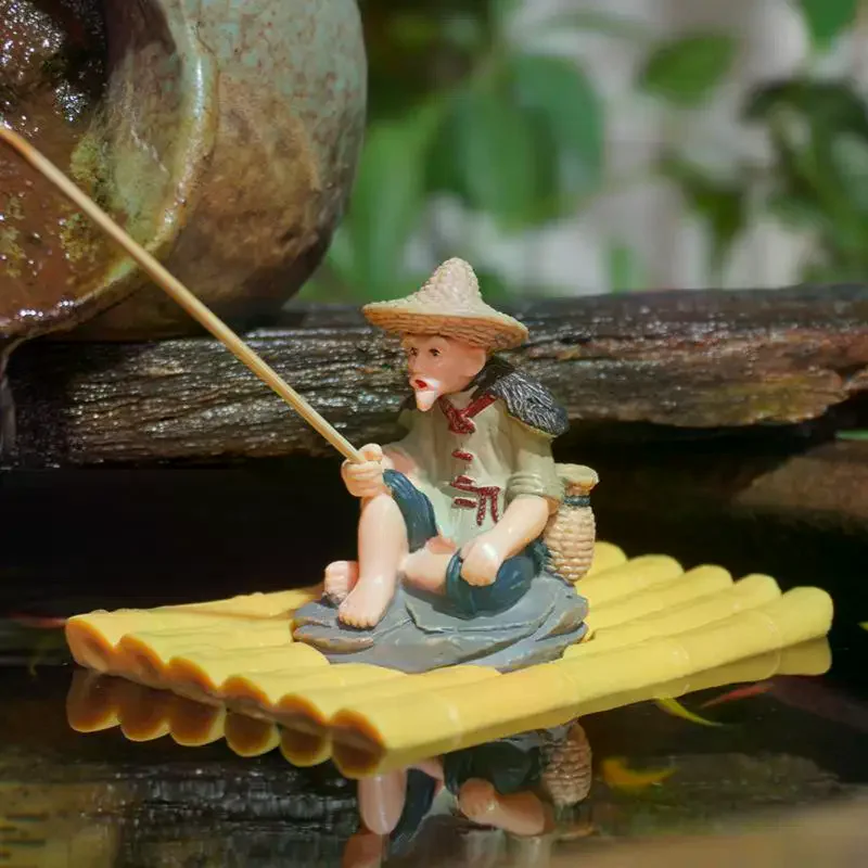 1Pcs Garden Decorative Bamboo Raft Fisherman Statue Elderly Angler PVC Figurine for Pond Aquarium Decor