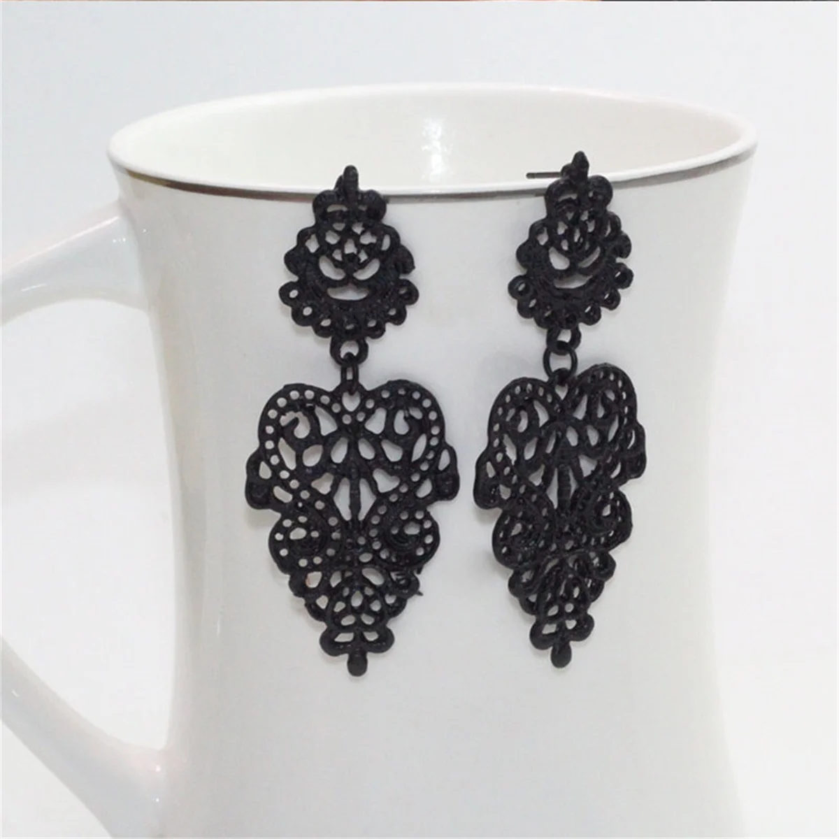 Vintage Punk Schwarz Farbe Blume Tropfen Ohrringe Für Frauen Übertrieben Gothic Geometrische Schmetterling Herz Flügel Ohrring Partei Schmuck – Detail 7