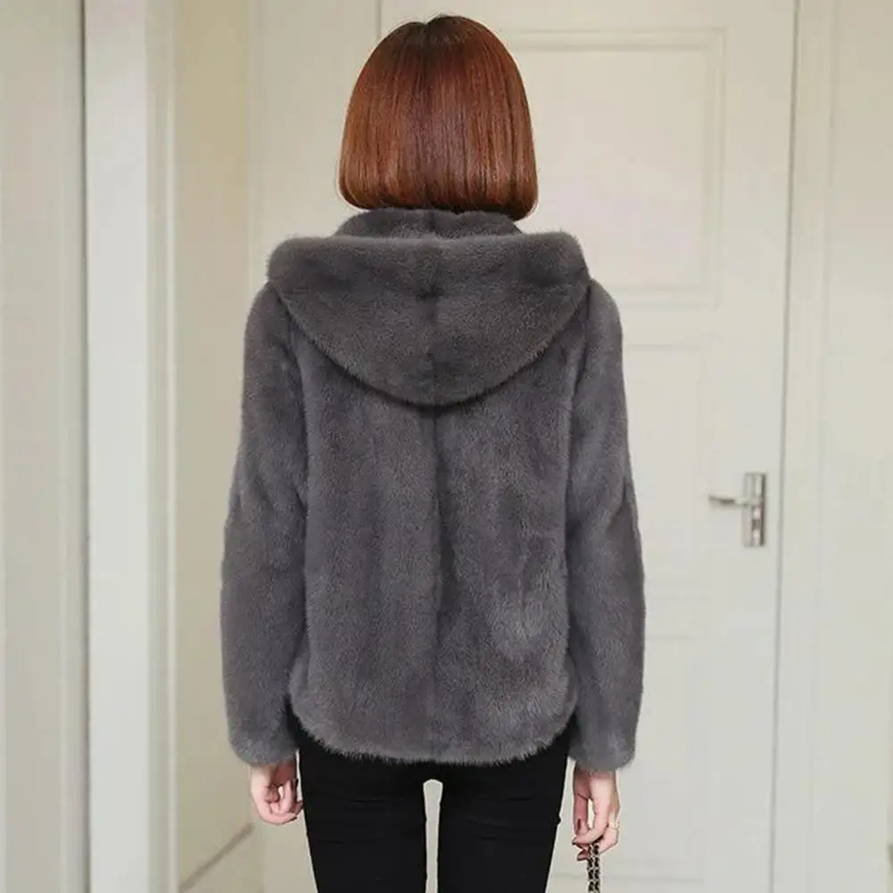 

Easy to Wear Plush Jacket Cozy Plush Hooded Winter Coat for Women with Double-sided Thick Material Long Sleeves Zipper Closure