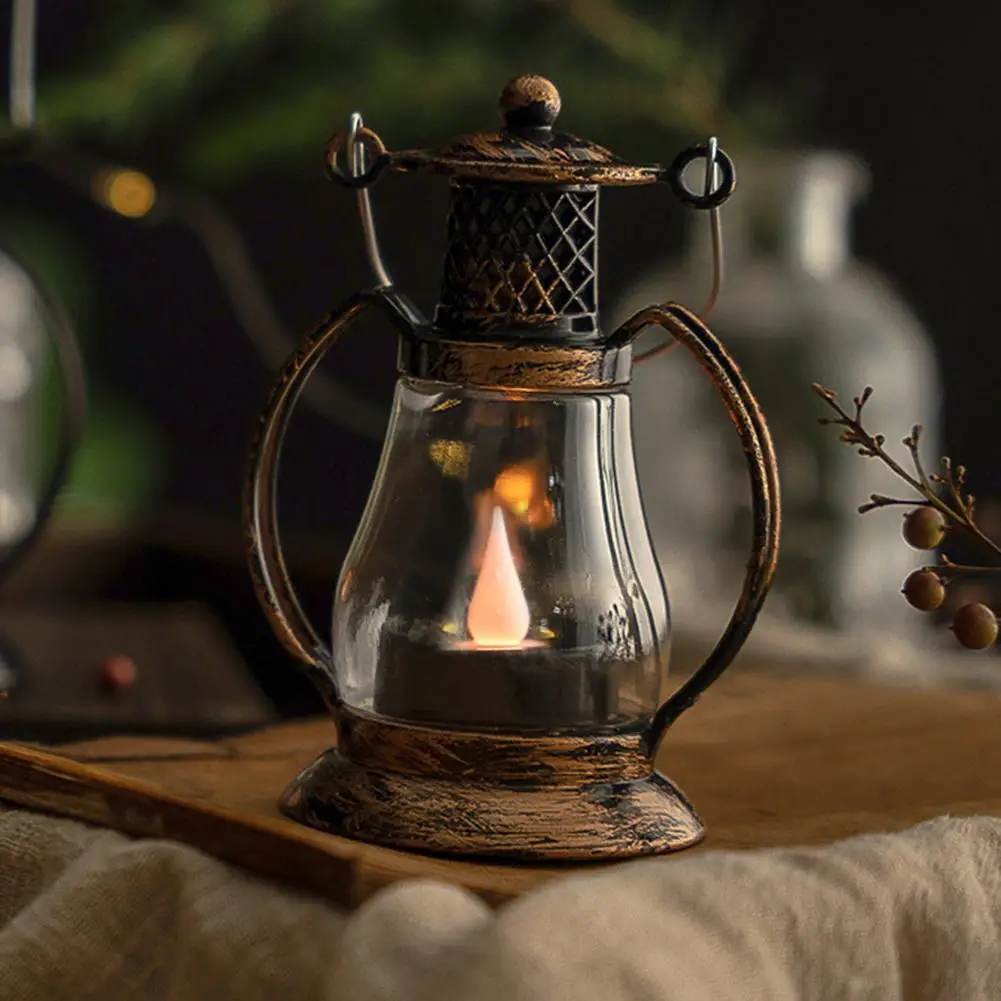 

Vintage Hanging Light Portable Old-Fashioned Kerosene Lamp Built-In Battery Rustic Camping Lanterns Courtyard Garden Decor