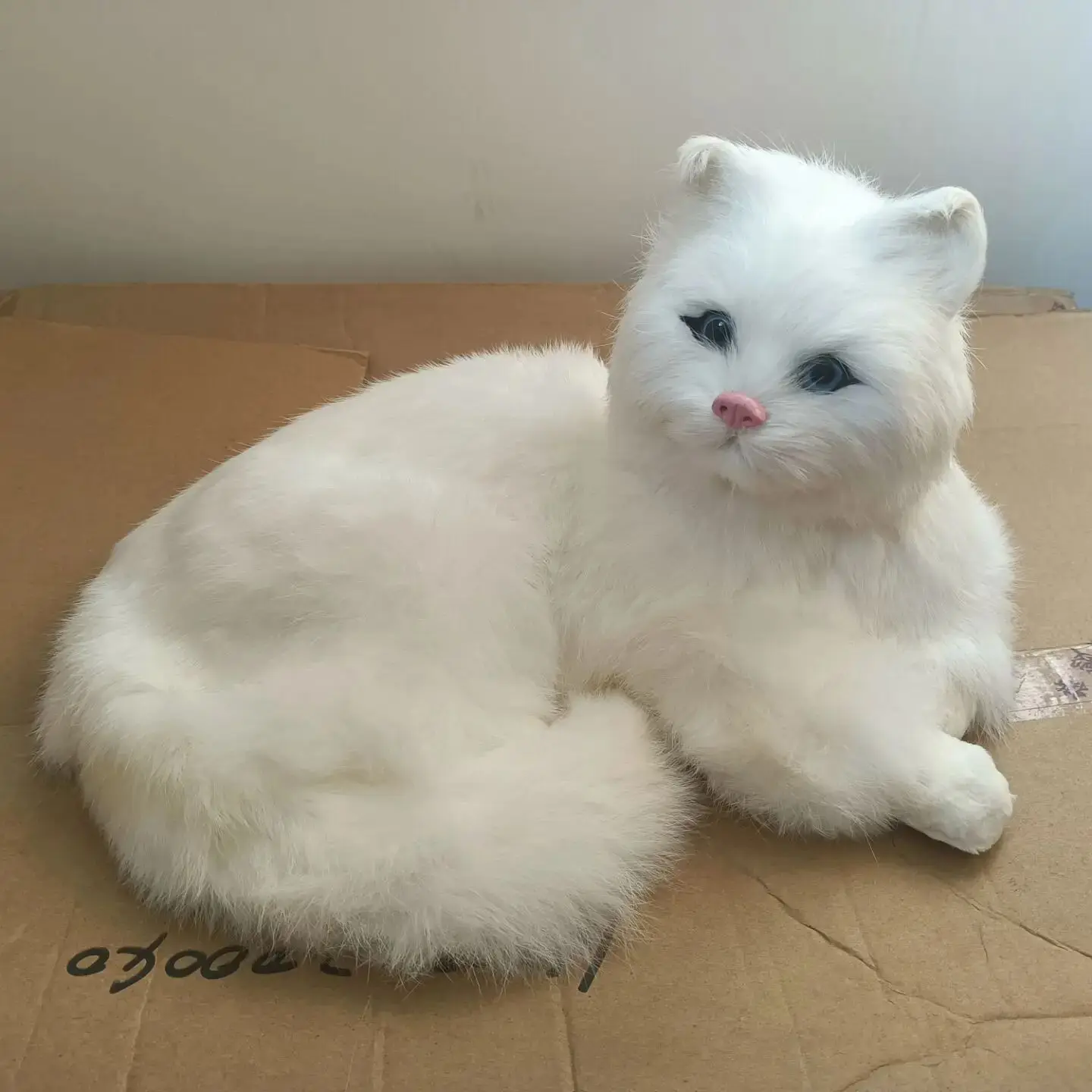 

big simulation white cat model plastic&fur lying cat home decoration gift about 30cm d0535