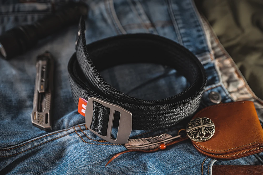 MAUHOSO Titanium Buckle Nylon Elastic Belt,Man's Elastic Web Belt for Work Daily Golf Fishing