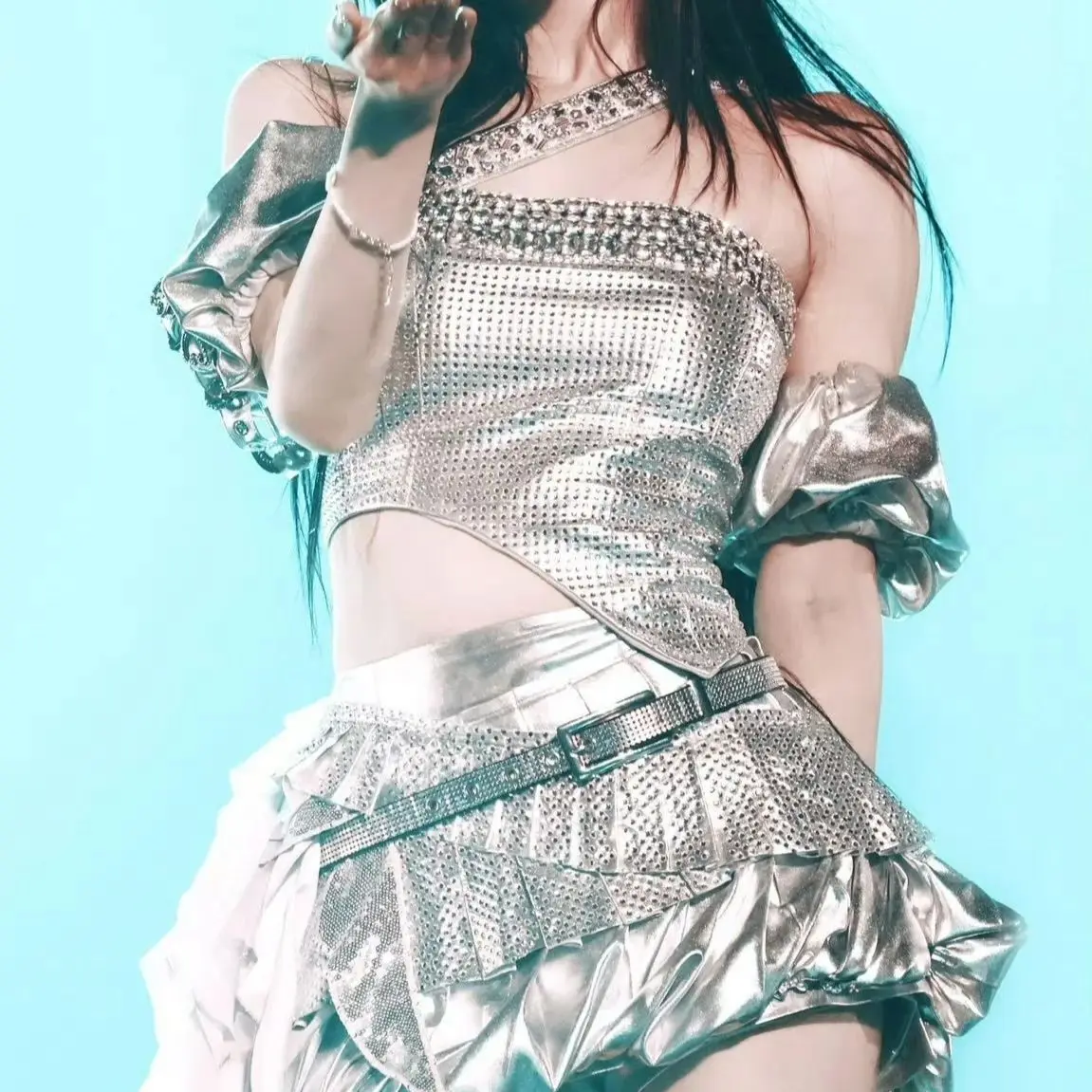 Kpop idol Dance Outfit silver Sequin Set Girl Group Stage Performance Costume Silver Jazz Skirt Set image 6