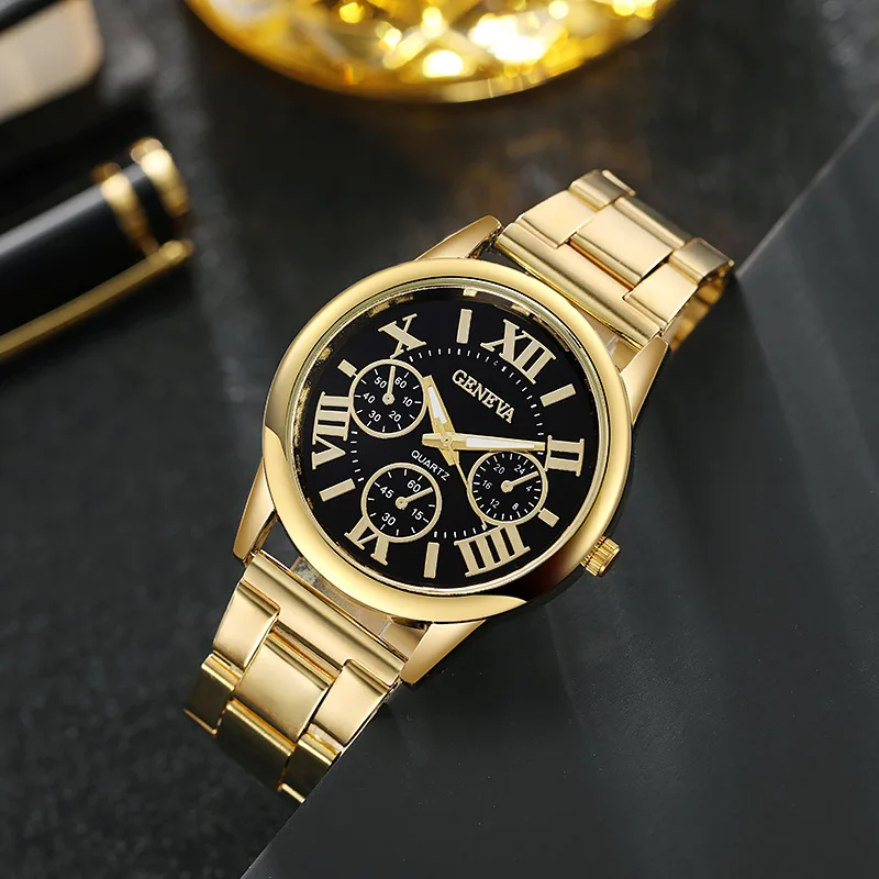 4pcs casual and fashionable couple watches quartz watches, women\'s watches, matched with heart-shaped couple necklace set