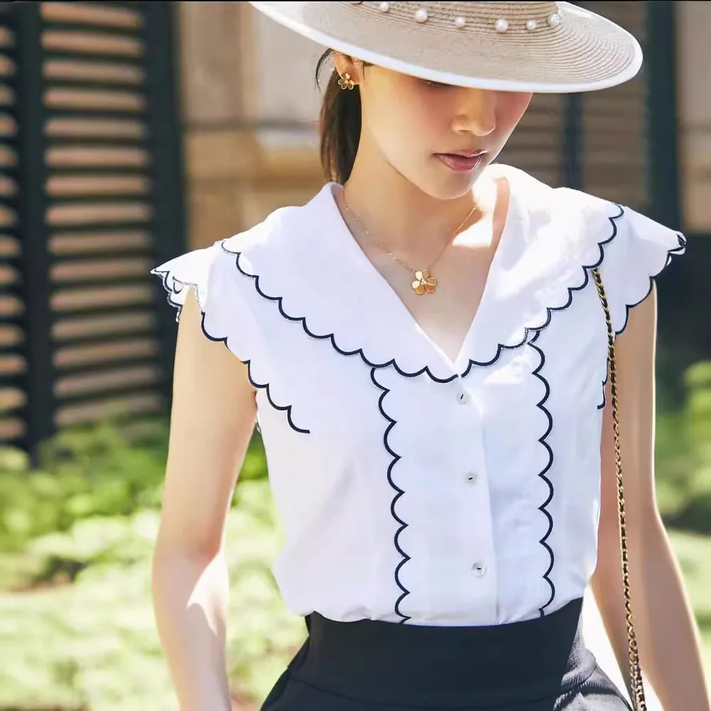 

Gagarich 2025 Summer Japanese Blogger Cute Embroidered Collar Simple Slimming Elegant Sleeveless Shirt Women