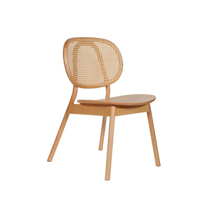 Factory Direct Sale Luxury Comfortable Rattan Dining Chair Simple Design Wooden Garden Rattan Chair