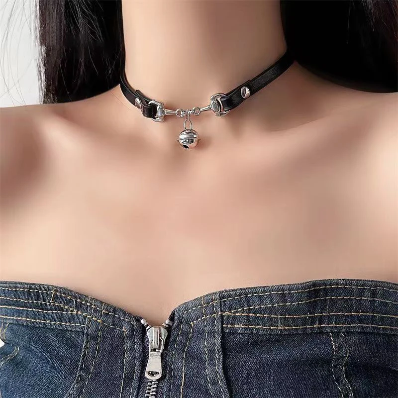Fashion Sexy Black Necklaces Collar Punk Style Bdsm Cosplay Slave Necklace Women Party Jewelry Women Bondage Gothic Choker Bell