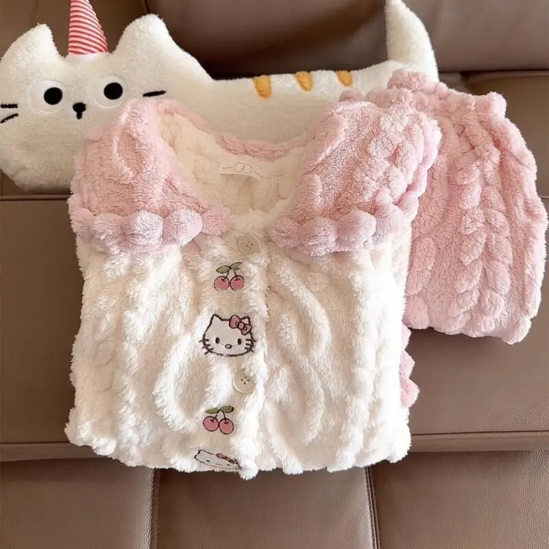

Пижамный комплект Sanrio Hello Kitty, новый коралловый флис, утолщенная женская осенне-зимняя уютная домашняя одежда на флисовой подкладке с героями мультфильмов