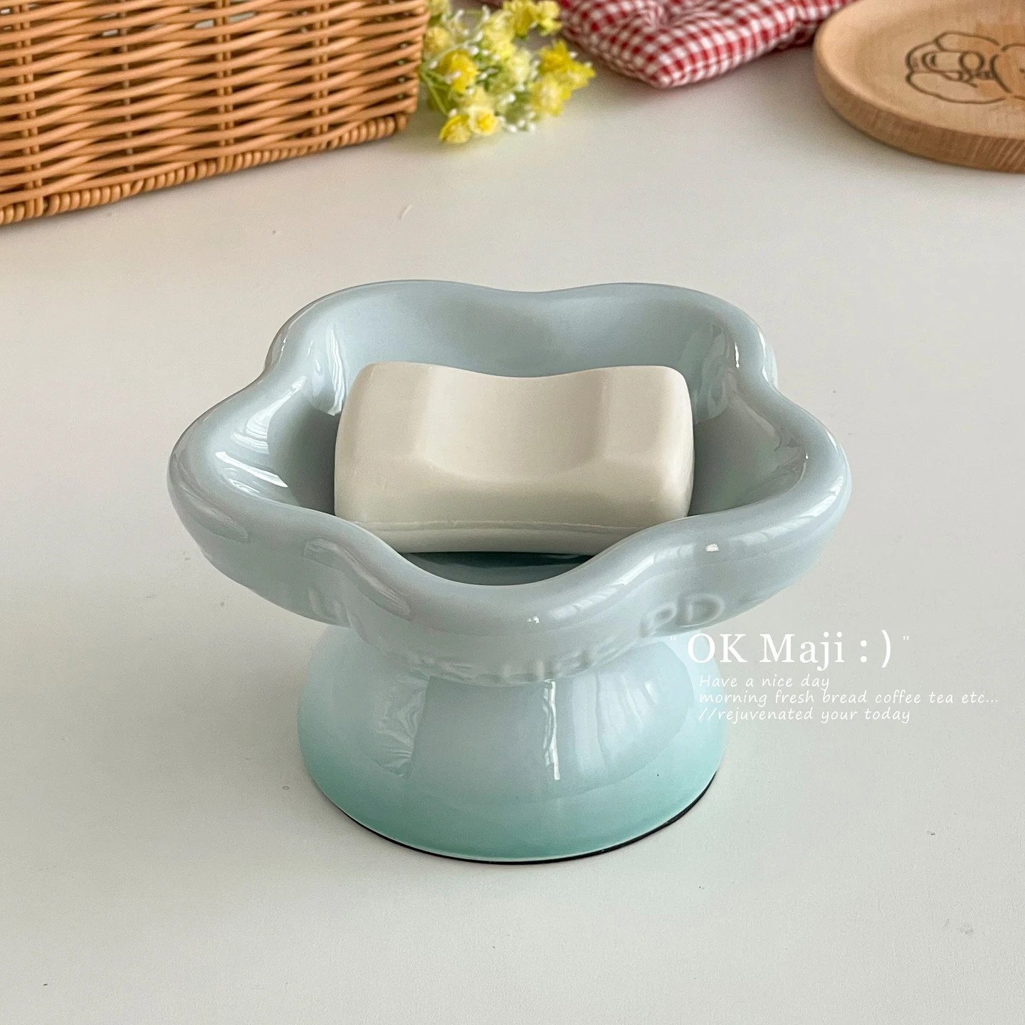 

Креативная цветочная коробка для мыла Ins, бытовые коробки для хранения раковины в ванной комнате, универсальный керамический поднос с градиентом в скандинавском стиле