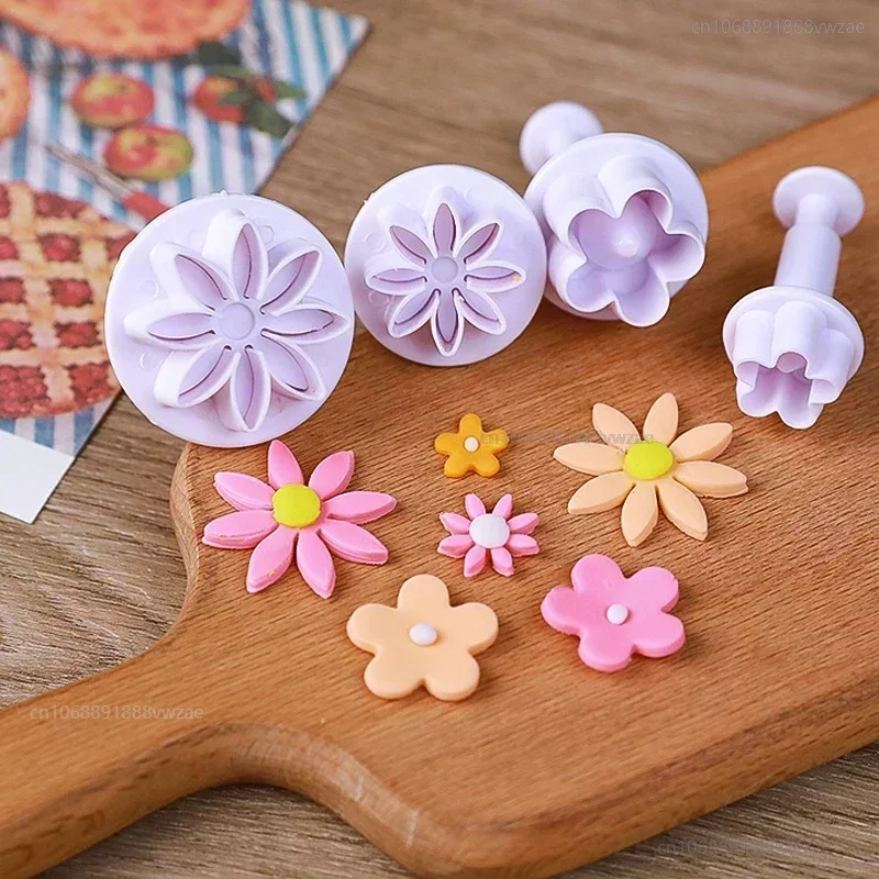 4pcs Daisy Flower Cake Plunger Fondant Cookie Cutter Mold Plum Baking Decorating Biscuit Stamps for Kitchen Bakeware Tools