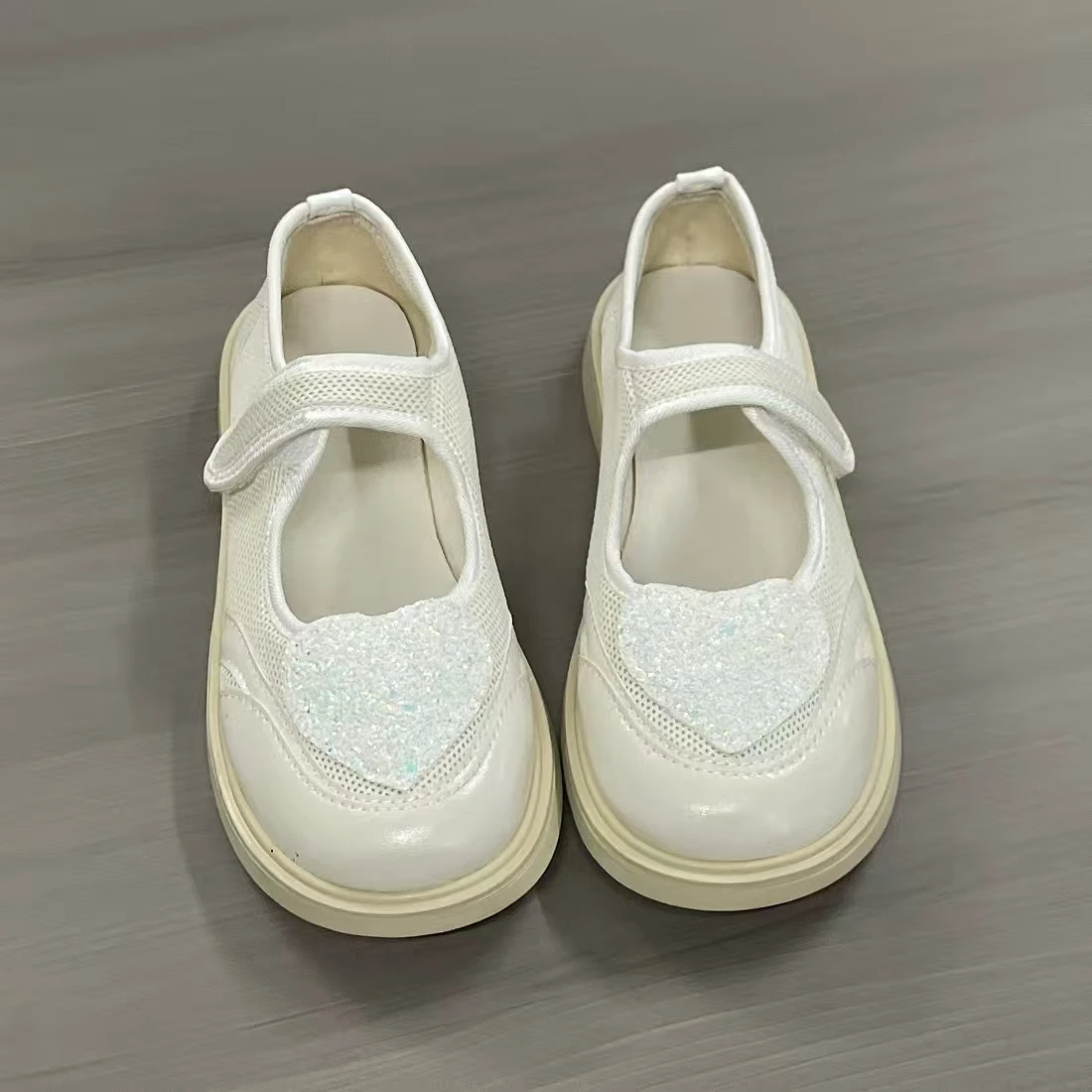 

Jinyu Anti-Slip Princess Shoes for Girls Slip-On with Magic Tape Performance Breathable Soft Bottom Simple Design Camping