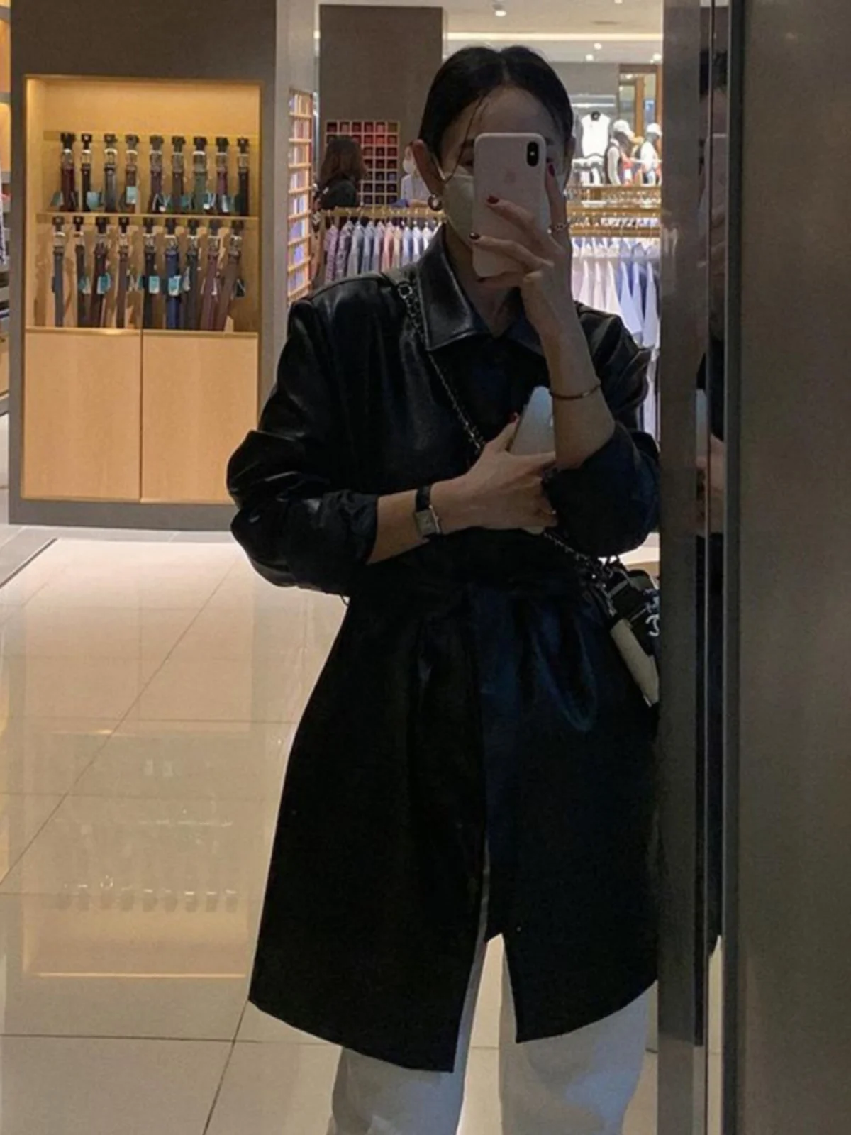 Bla Leather Jaet المرأة ربيع 2025 جديد منتصف طول التخسيس طويل Sve تصميم سترة واقية بولي Leather الجلود تخفيف Sle