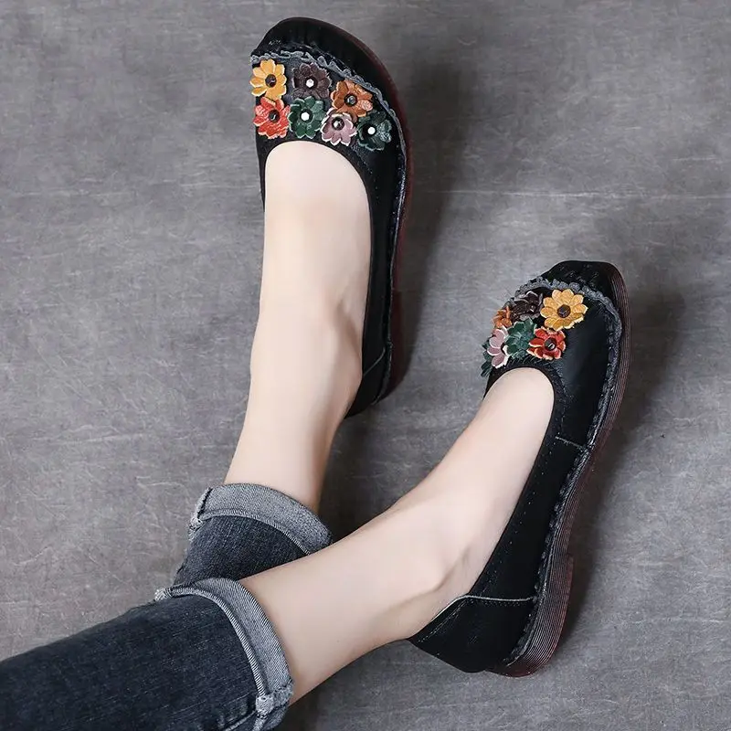 Spring New Arrival Leather Women Loafer Ballet Flats Ladies Flower Moccasins Female Flat Daily Shoes Woman Flattie Slip On Shoes