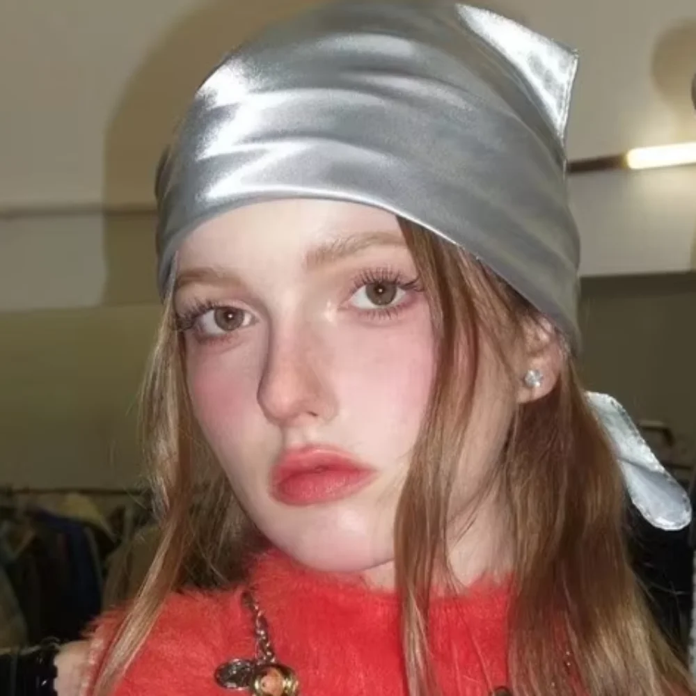 

Retro Y2K Headscarf Hat Bling Bling PU Leather Square Scarf Punk Style Hip-hop Kerchief Hair Accessories