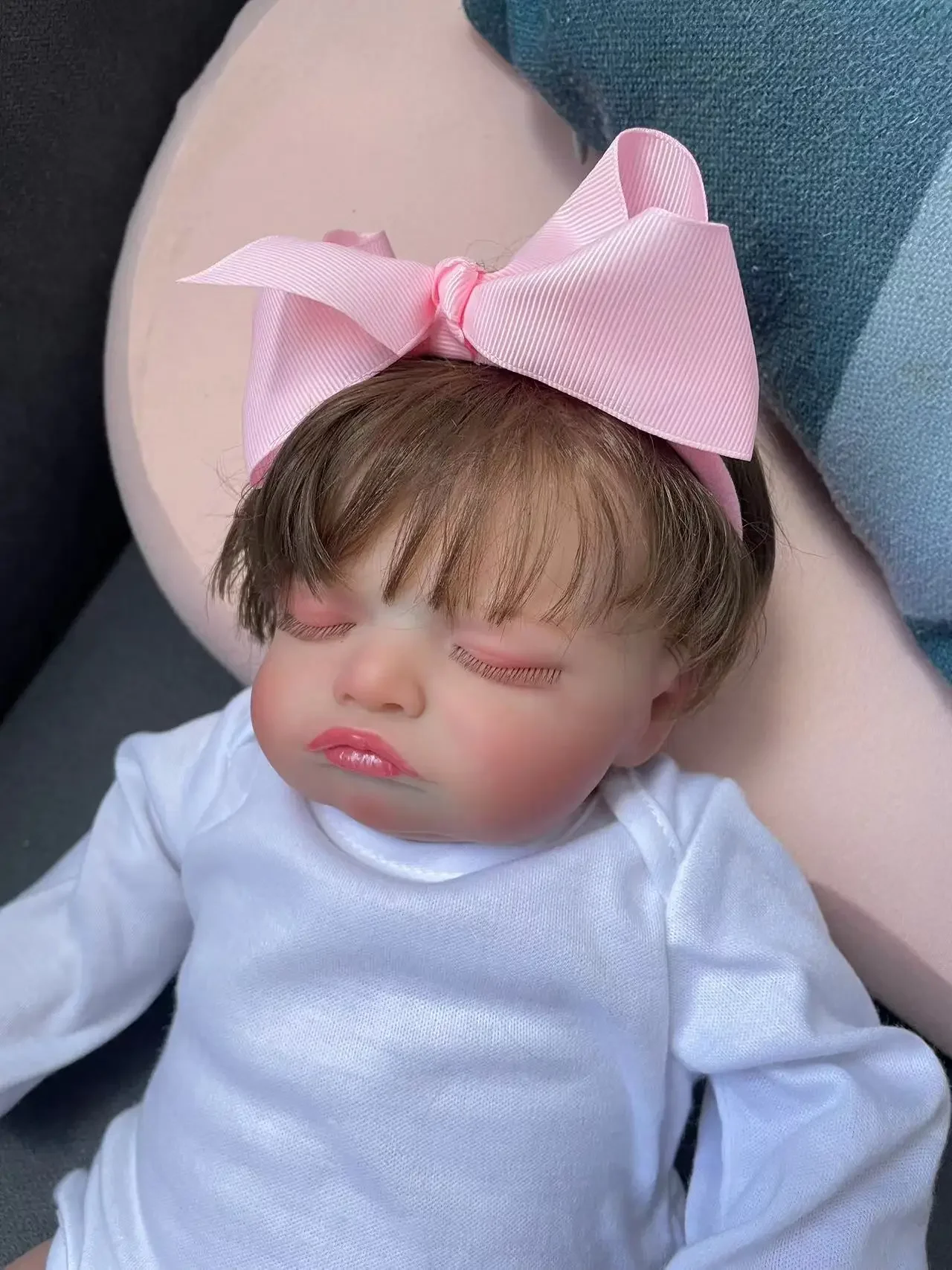 45cm Rosalie zachte stoffen lichaam levensechte pasgeboren herboren pop meerdere lagen schilderen 3D huid met zichtbare aderen handgeworteld haar