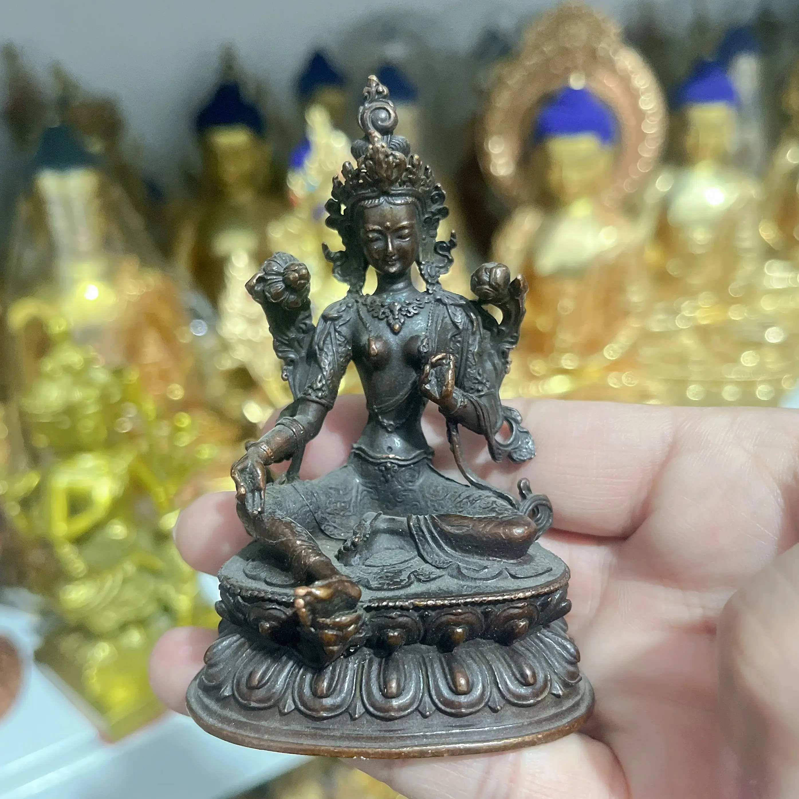 Special offer bronze Carving archaic small buddha statue Tibetan Buddhism Green Tara buddhist family worship