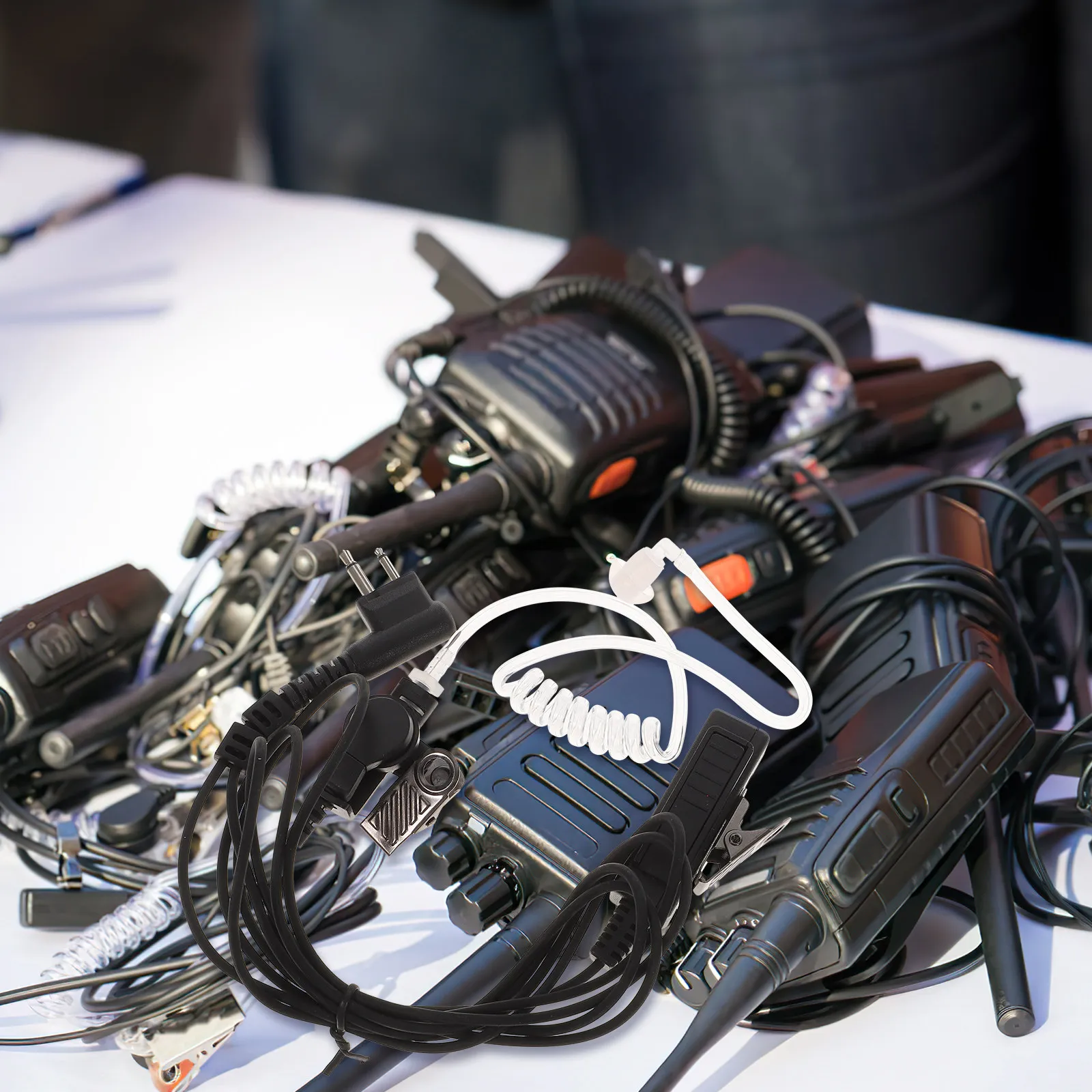 

Walkie Earpiece Silicone Tpe Soft Comfortable Large Ptt Mic Clip for Security Hotel Warehouse Radio Headset Clear Sound