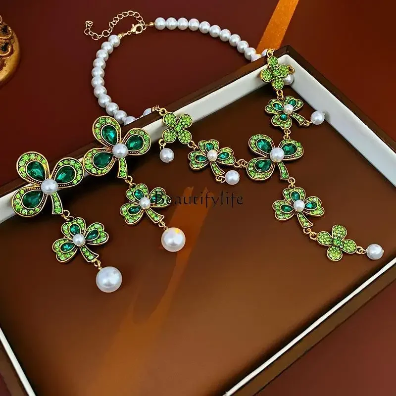 Diamond Flower Pearl Tassel Earrings, Exquisite and Elegant, Trendy and Light Luxury, High-Grade, New, 2024