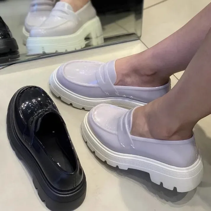 أحذية ميليسا جيلي البرازيلية للنساء كاجوال عتيقة مع نعل إسفنجي أحذية مسطحة على الطراز البريطاني مادة PVC #3