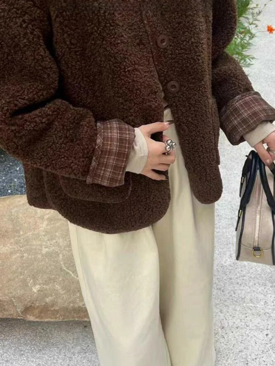 Korean Style round Neck Lamb Fur Jacket Women's Thickened Casual Fashion Top Street Style Loose Fit Single Button Closure