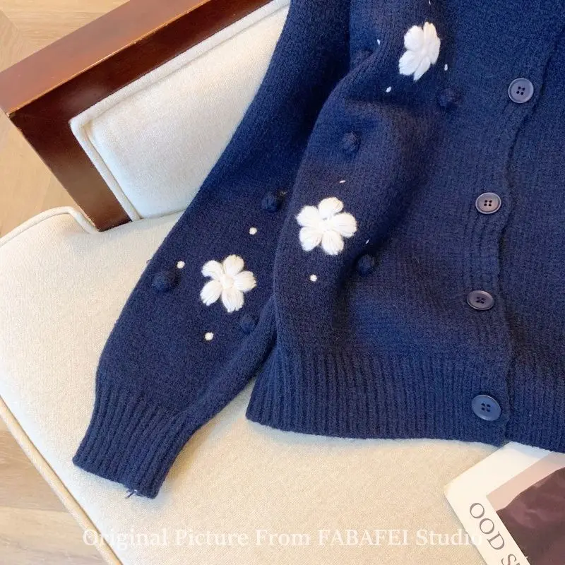 

Korejpaa Cardigans Navy Blue Flower Embroidered Sweaters Cardigan Women Autumn Winter Korean Style Short Knitted Sweater Jacket