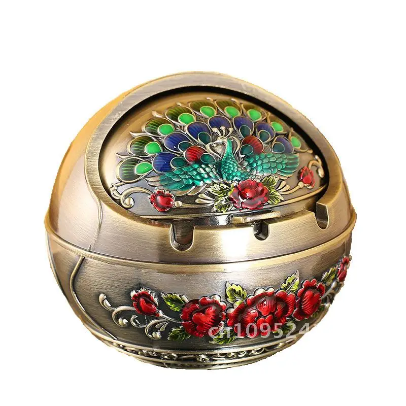 

Металлическая пепельница в европейском стиле в стиле ретро с крышкой, защита от лета и падения, домашний декор, мужской подарок, красный павлин, бронза, отделка розового золота