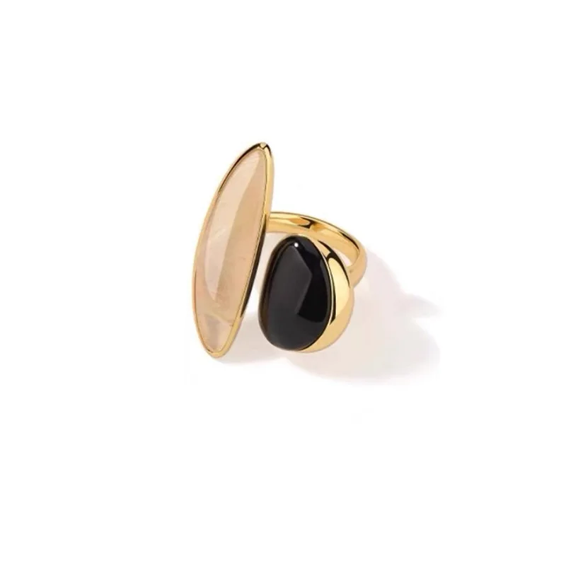 Vintage Black Agate Open Ring Gold Color Brass Light Luxury for Women Jewelry European And American 2024 New Party Gifts