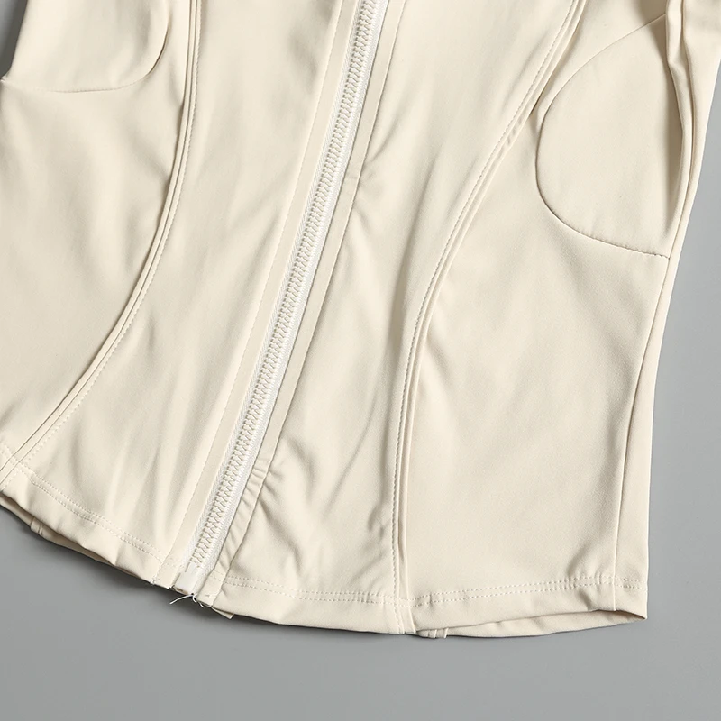 スポーツ秋と冬の女性用ヨガスーツトップス長袖ジャケットフィットネス服ピラティストレーニング服速乾性