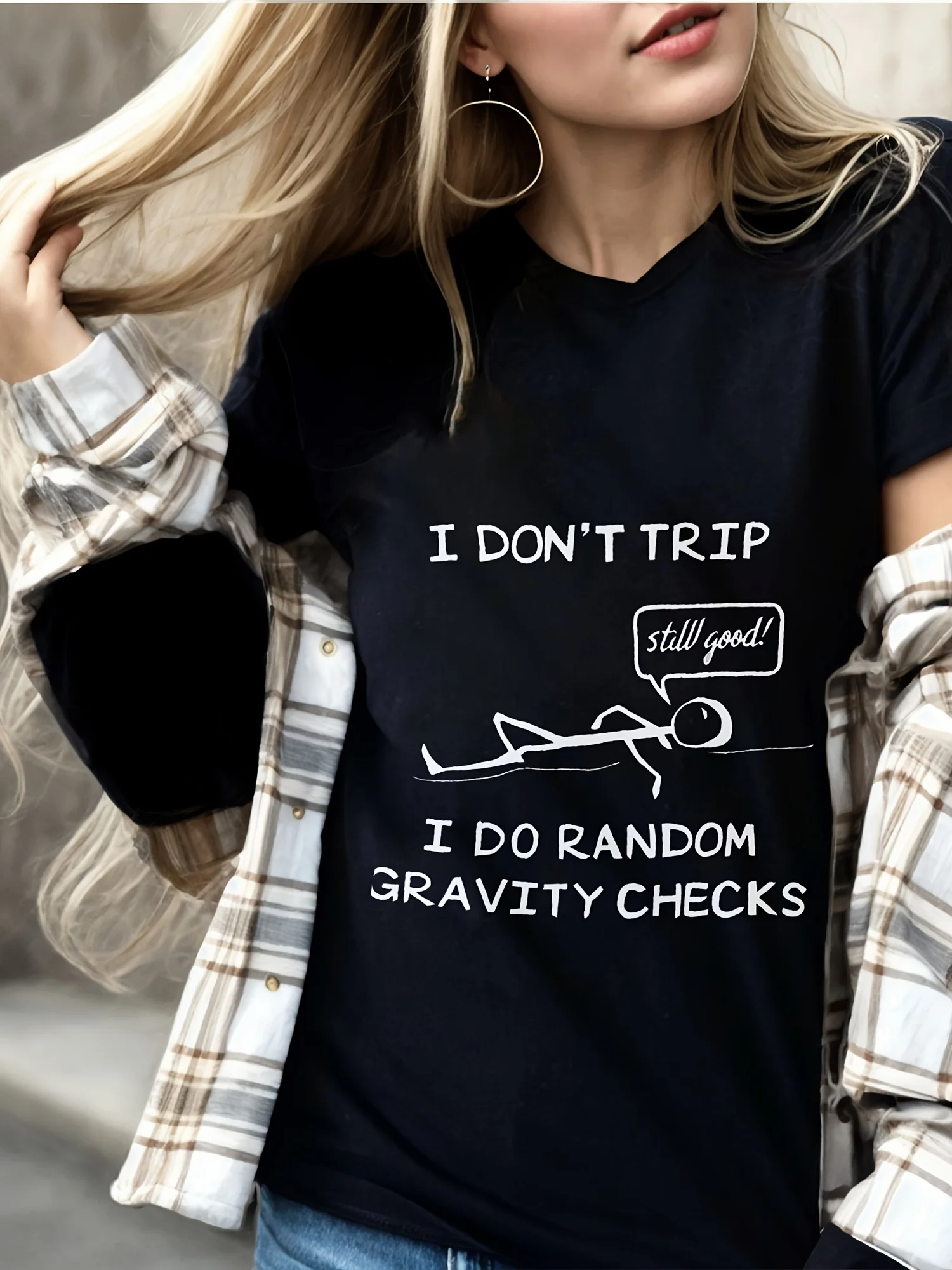 Camiseta feminina I DON T TRIP de algodão com ajuste confortável, ajuste regular, tecido leve elástico