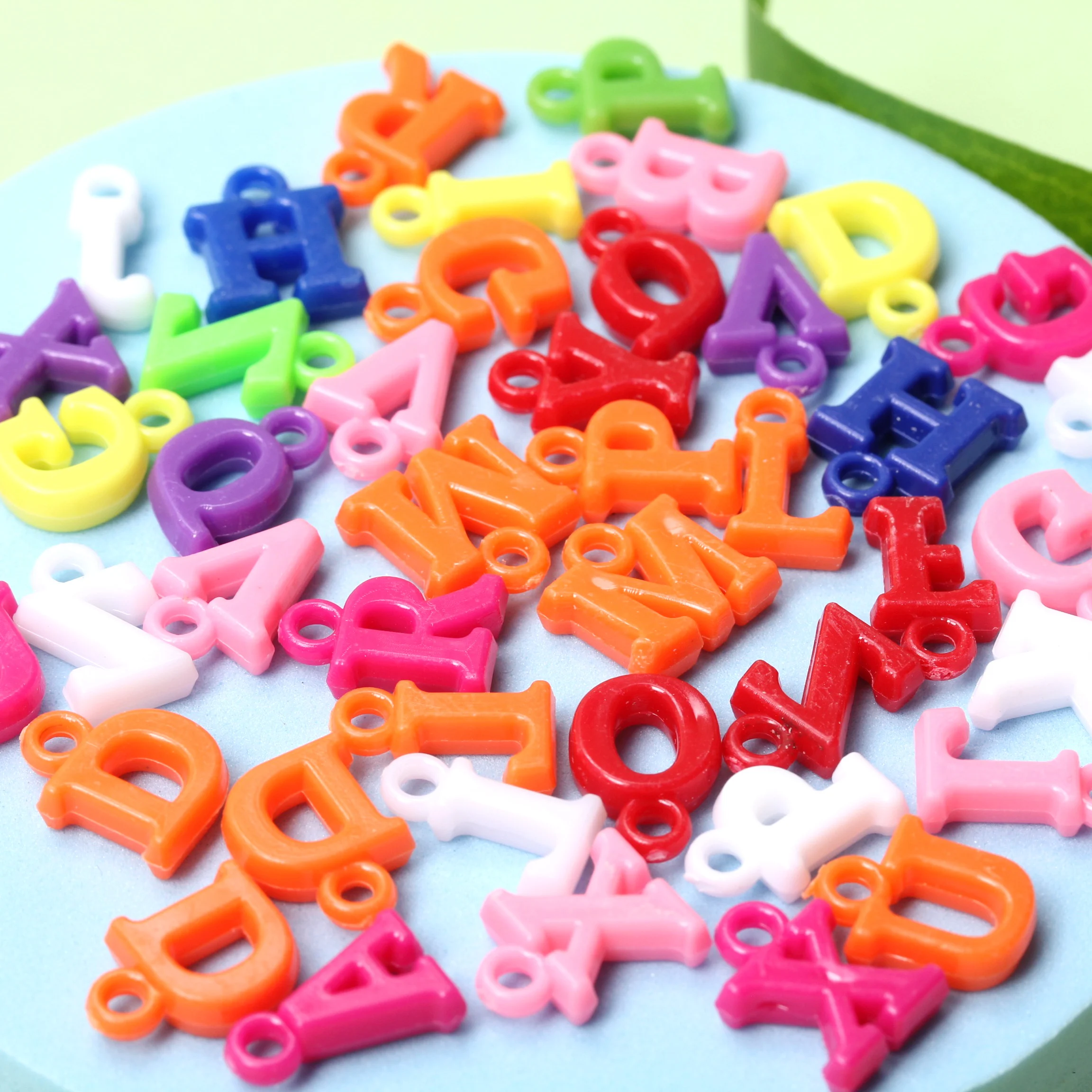 40Pcs/bag Acrylic Random Letter Number Beads Child Digital Necklace Bracelet Pendant Accessories For DIY Jewelry Making
