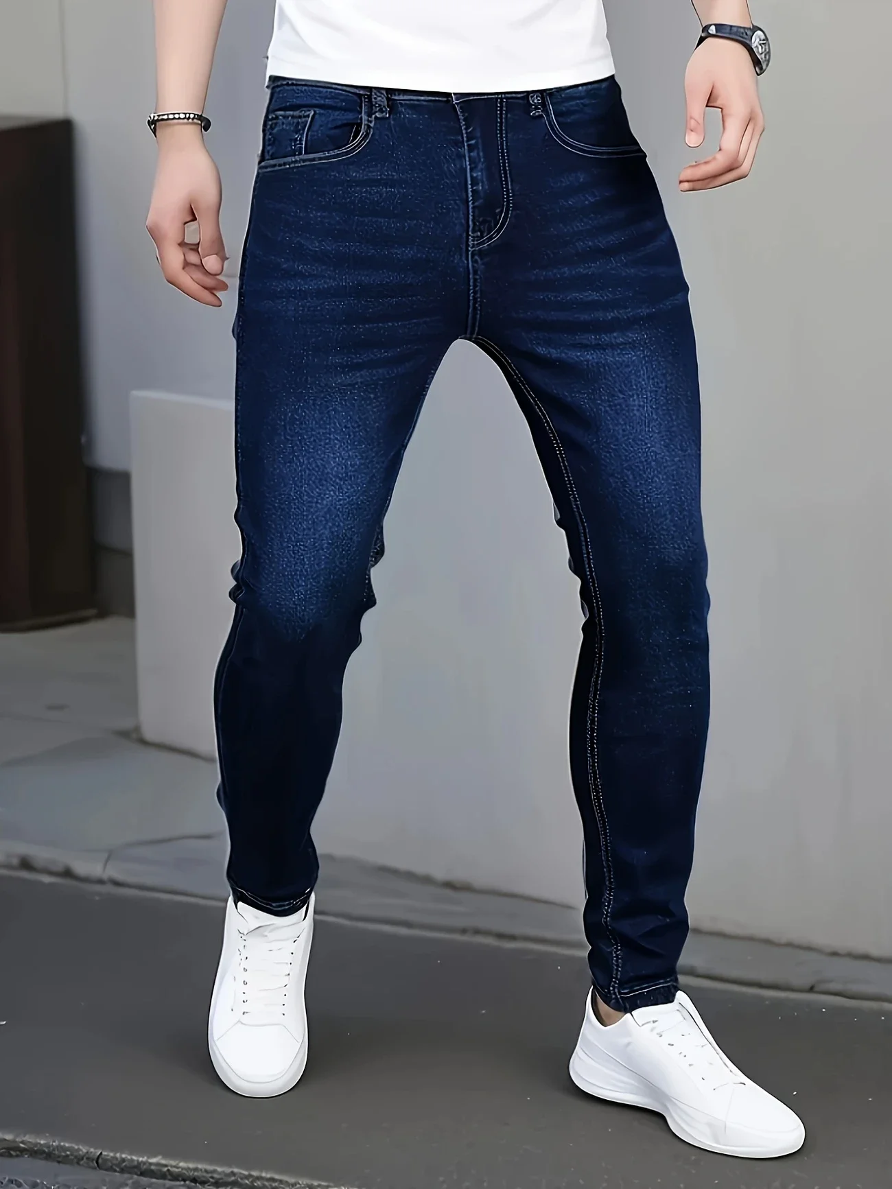 

Men's Classic Fit Jeans - Comfort Stretch, Original Wash Details, Easy Care Denim