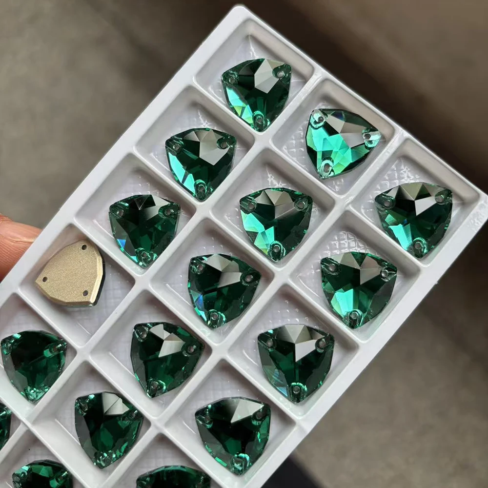 PUBRILEX Großhandel Glas K9 Strass Smaragd 3265 Strasssteine Cosmic zum Aufnähen für Hochzeitskleidung und Bekleidung – Detail 6